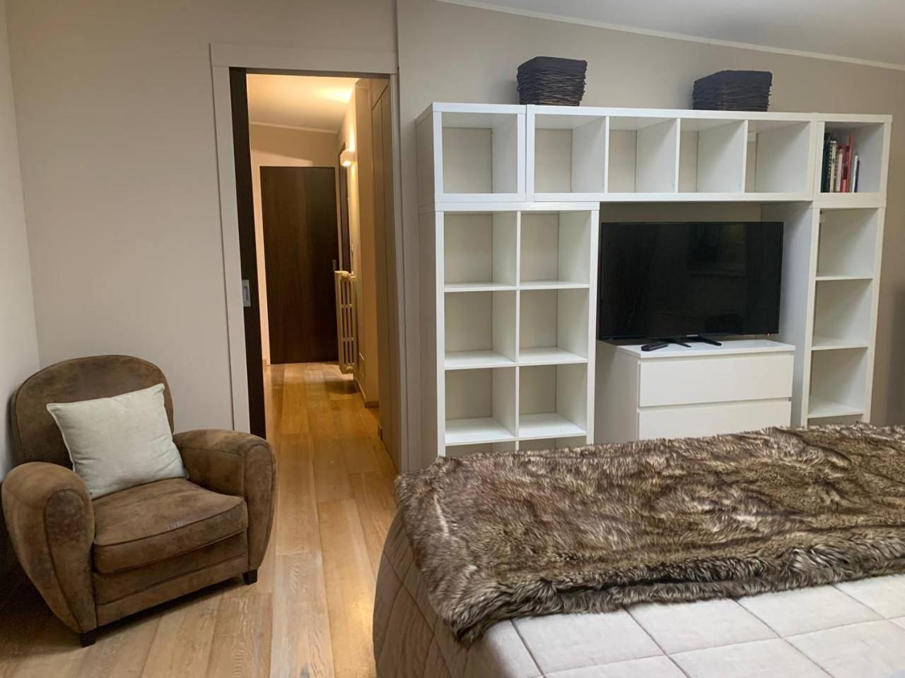 Residenza Taliedo, In Casa Privata, Abitata, Solo Camera Doppia E Bagno Personale Milan Exterior photo